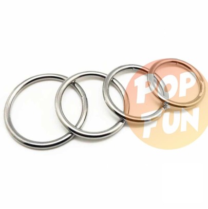 Lot de 4 cockrings en métal Round Light