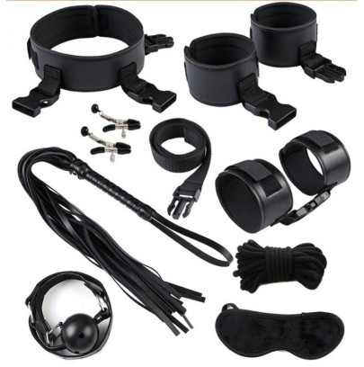 Kit Eye-Splice Noir 8 pièces disponible sur Pop and Fun