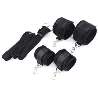 Lien et menottes Bed Restraint disponible sur Pop and Fun