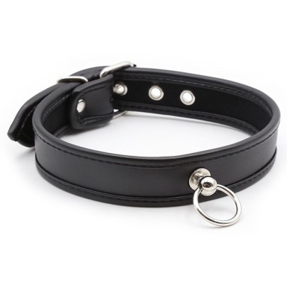 Collier O Ring Simili Noir disponible sur Pop and Fun