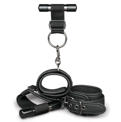 Menottes pour porte Door Jam Simili disponible sur Pop and Fun