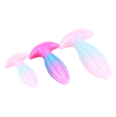 Plug phosphorescent Lumy Kwik M 13 x 4.5cm disponible sur Pop and Fun